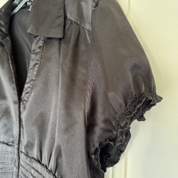 Short sleeve Satin Shirt - Picture 3 of 4